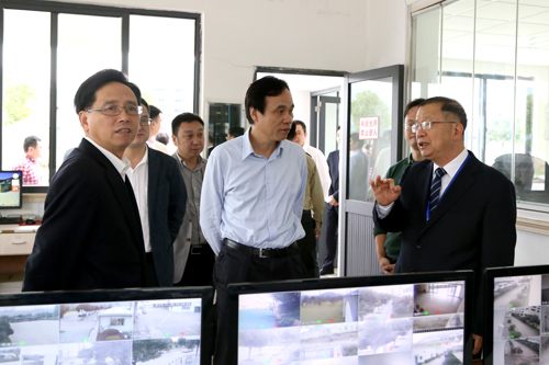省政法委副书记马以来合兴调研平安建设工作